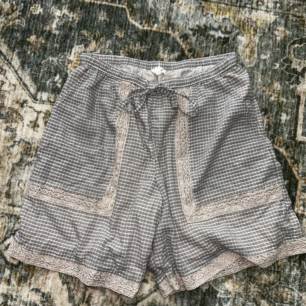 Aerie oversized Gingham Lace Trim Shorts Womens XS neutral Plaid Prairie cortage